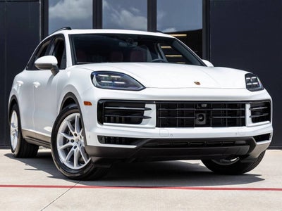 2025 Porsche Cayenne Base