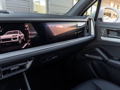 2026 Porsche Cayenne AWD