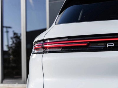2026 Porsche Cayenne AWD