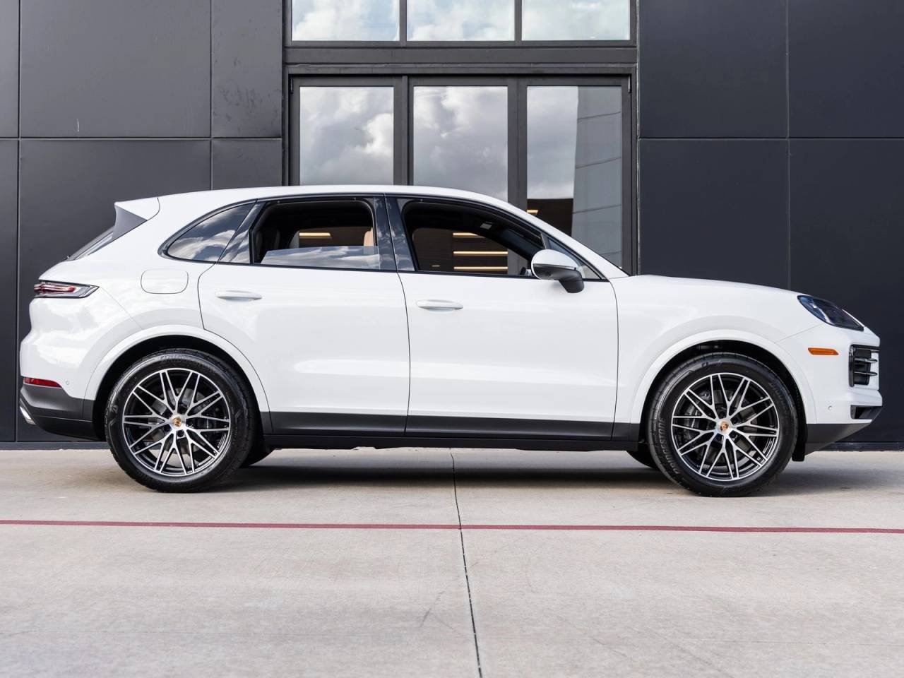 2026 Porsche Cayenne AWD