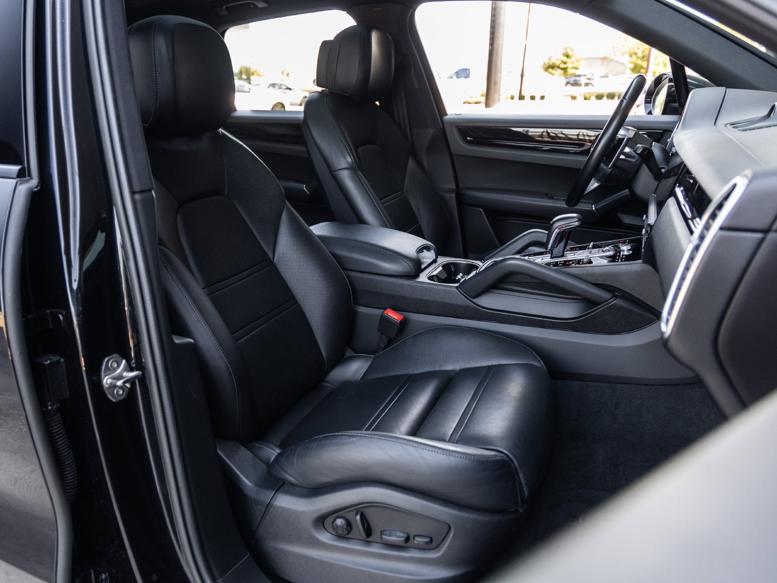 2022 Porsche Cayenne Cayenne