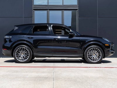 2022 Porsche Cayenne Cayenne