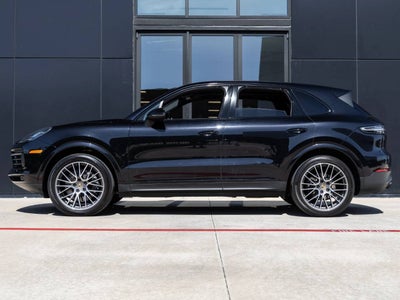2022 Porsche Cayenne Cayenne