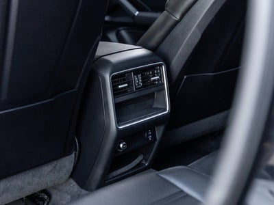 2022 Porsche Cayenne Cayenne