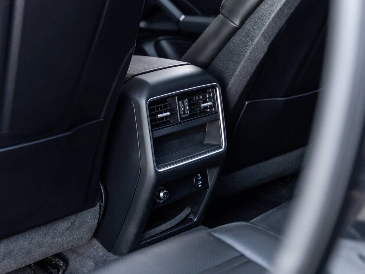 2022 Porsche Cayenne Cayenne