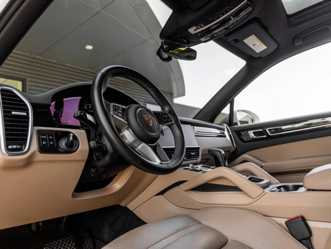 2023 Porsche Cayenne Cayenne Platinum Edition (MY23)