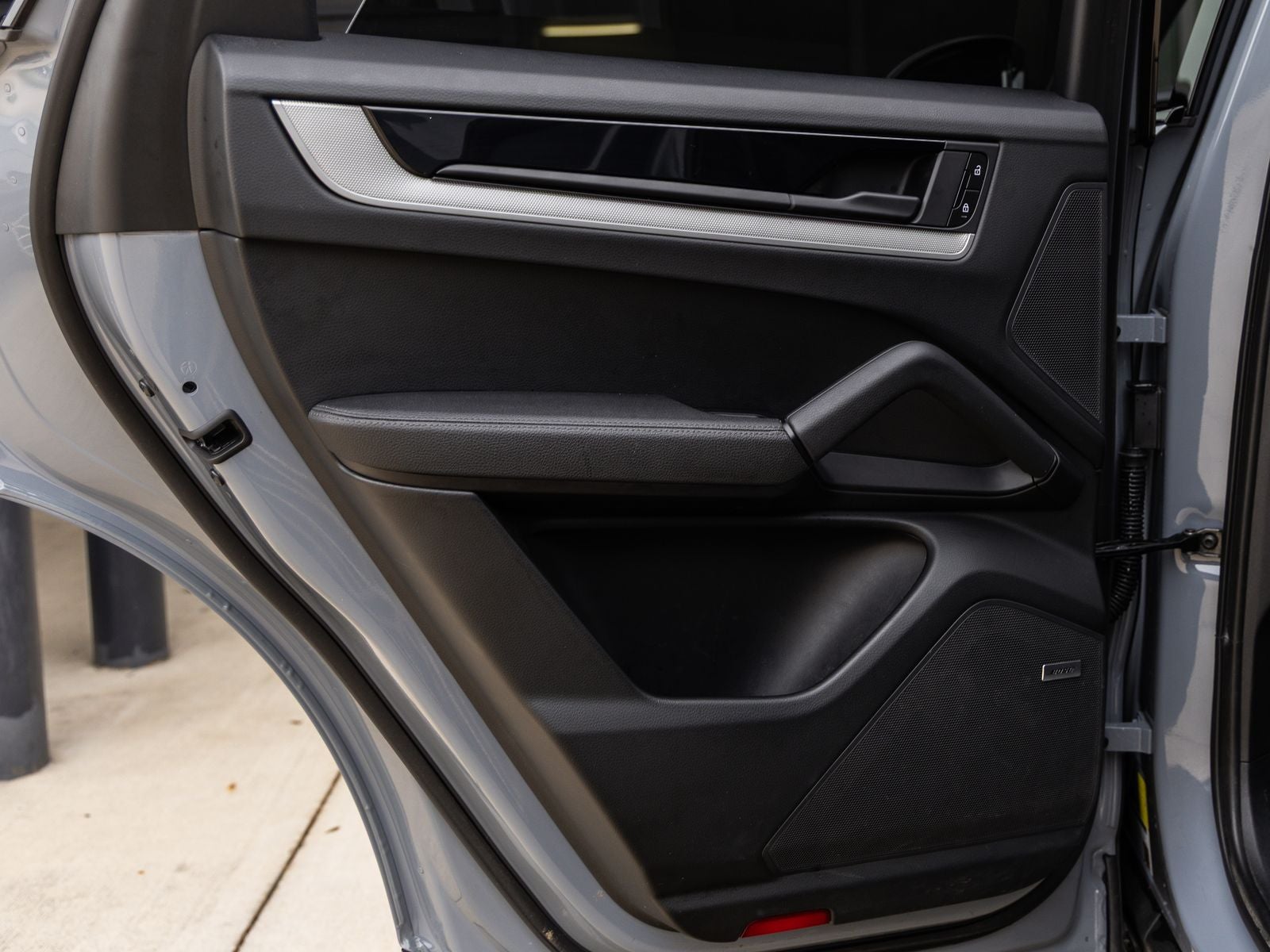 2024 Porsche Cayenne AWD