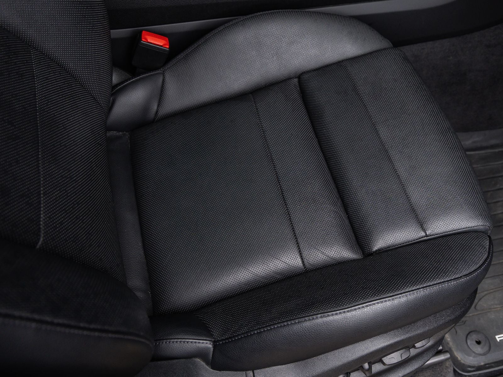 2024 Porsche Cayenne AWD