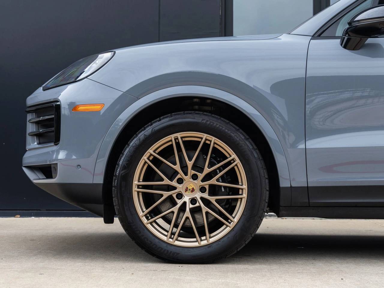 2024 Porsche Cayenne AWD