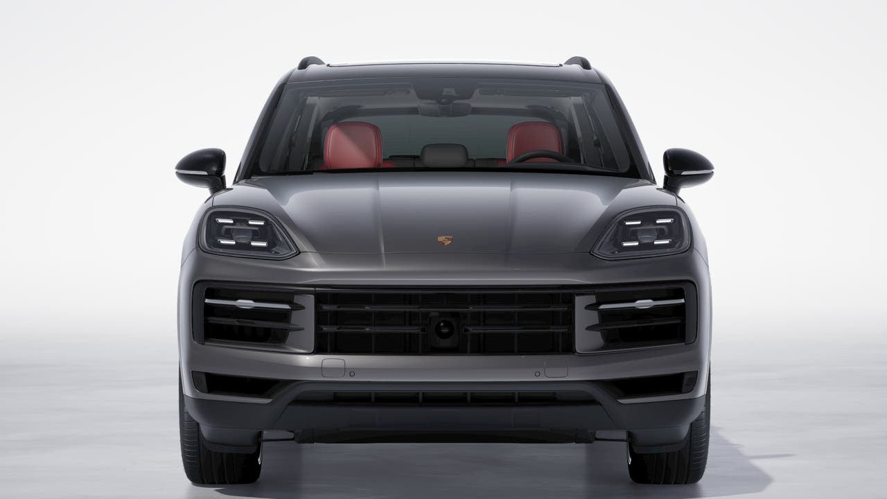 2024 Porsche Cayenne Base