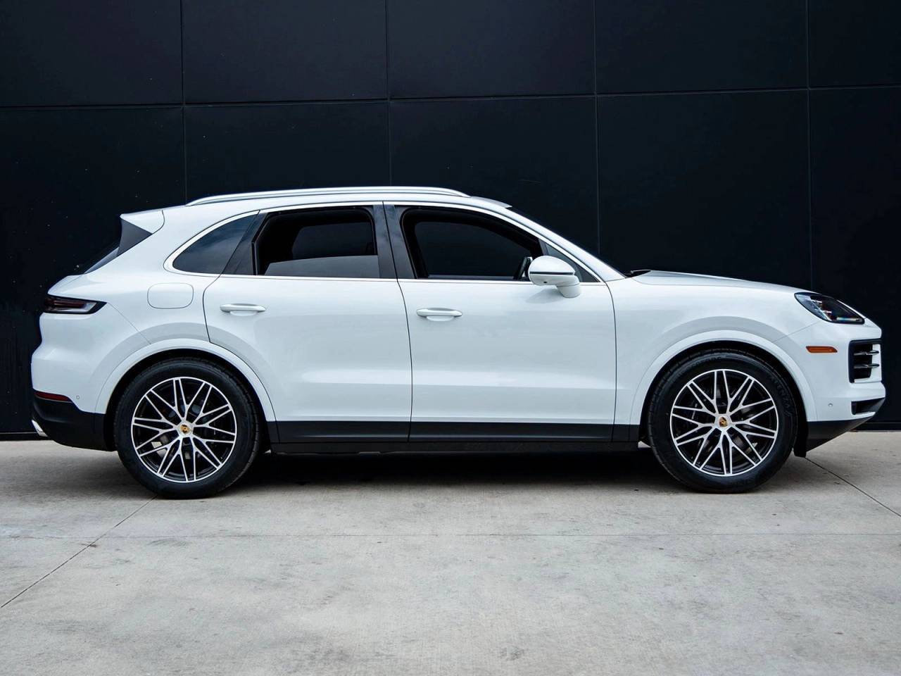 2024 Porsche Cayenne Cayenne (MY24)