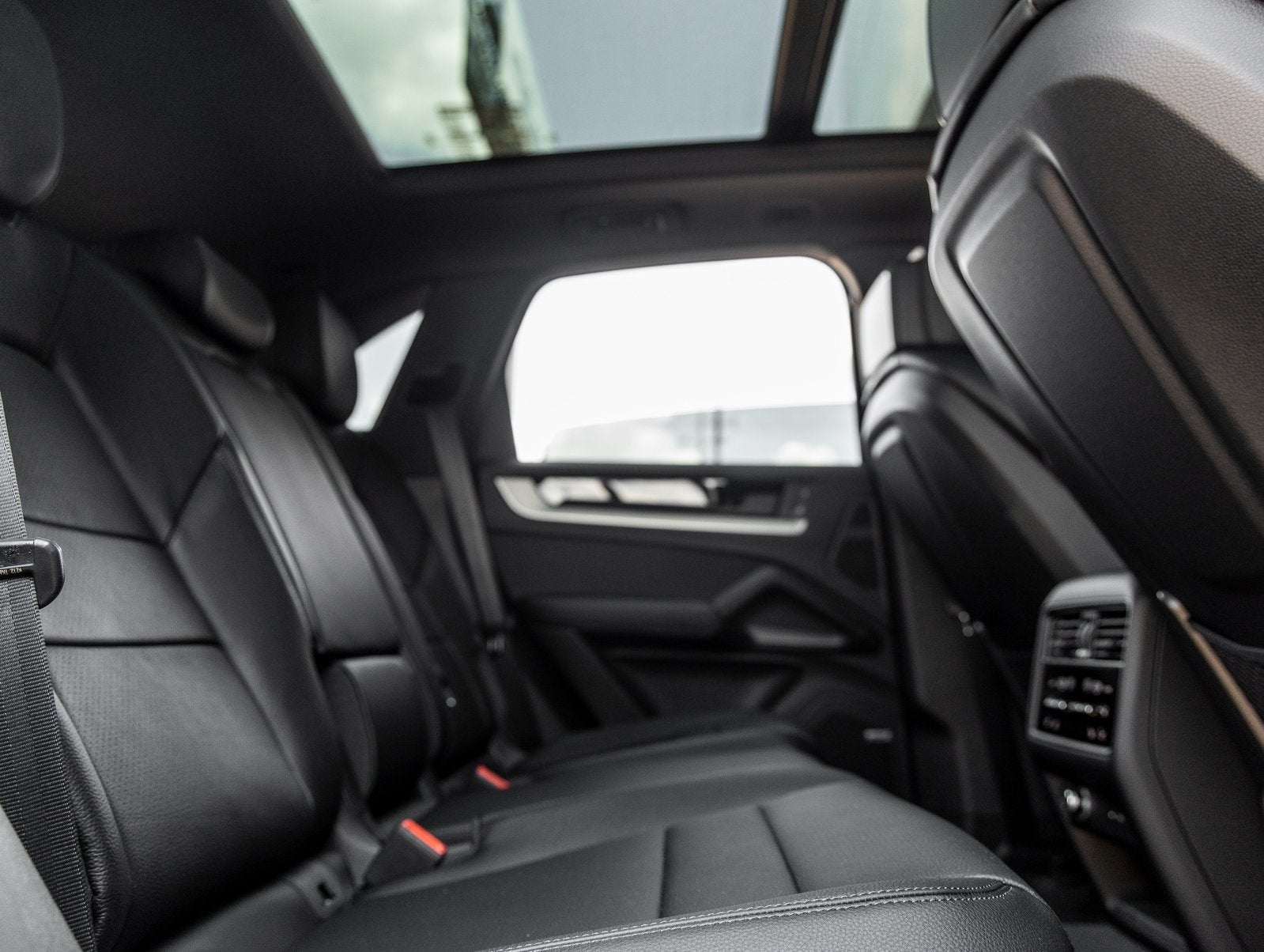 2025 Porsche Cayenne Cayenne