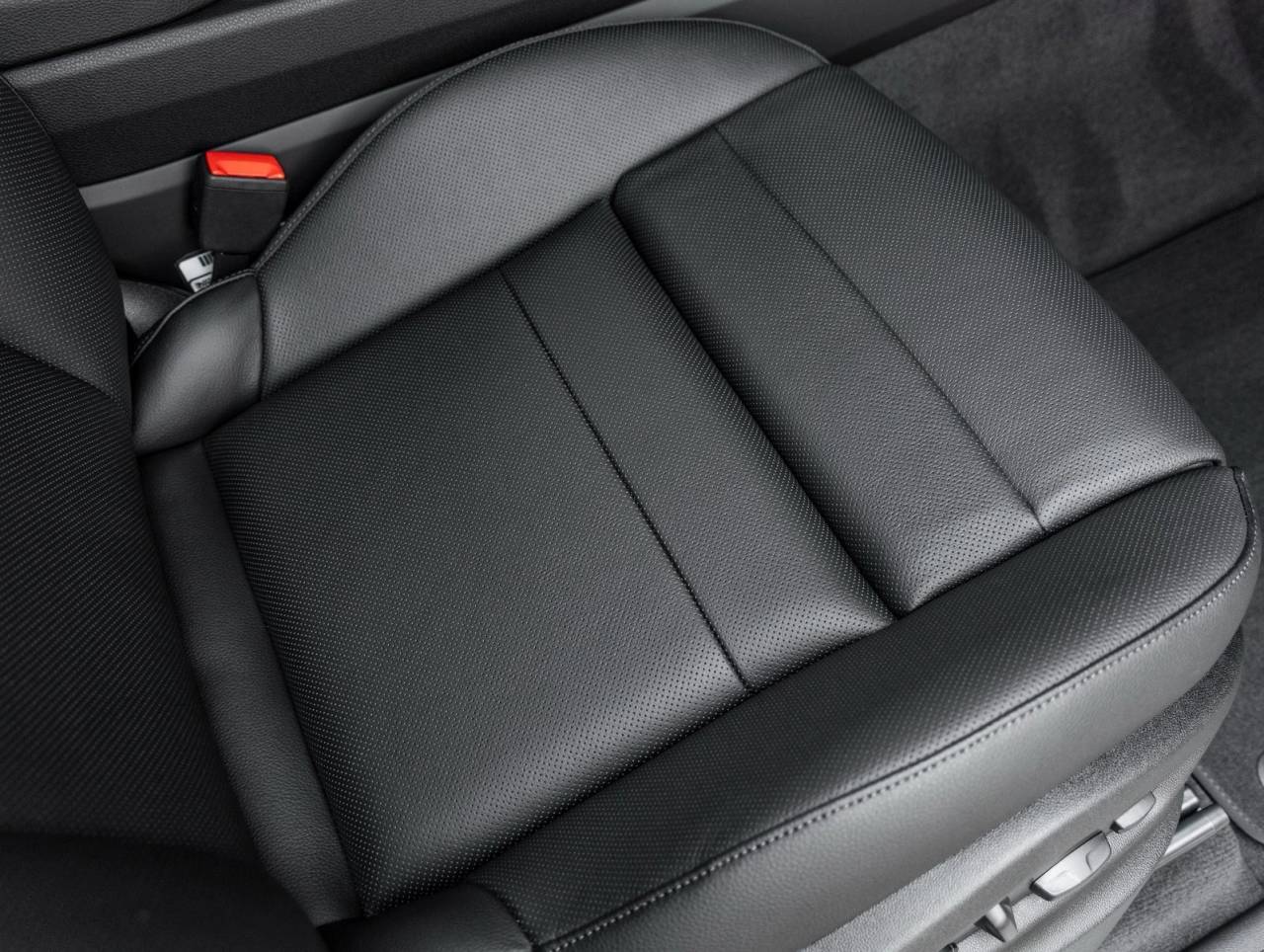 2025 Porsche Cayenne Cayenne