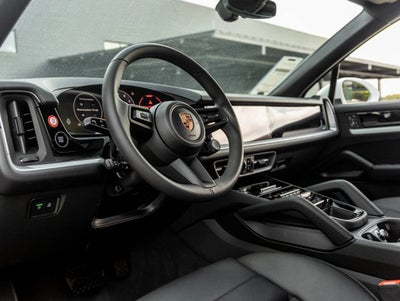 2025 Porsche Cayenne Cayenne