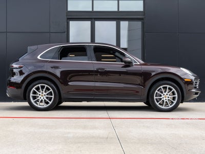 2022 Porsche Cayenne AWD