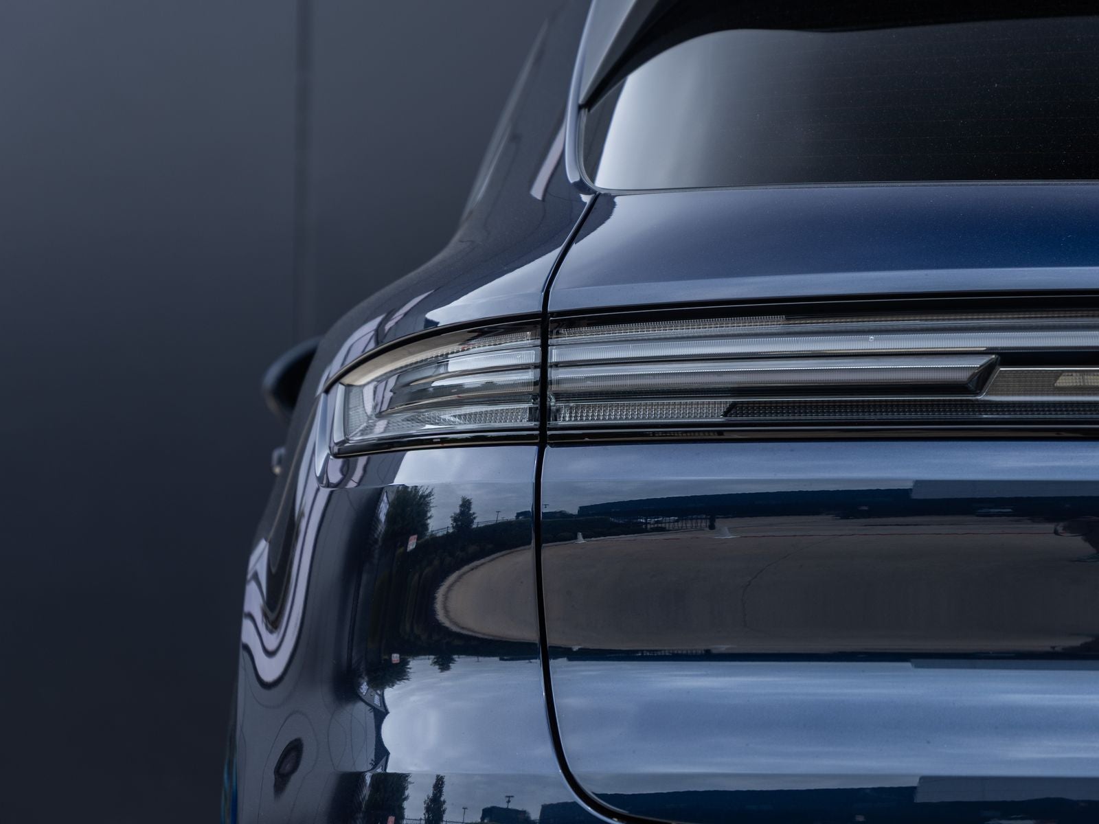 2024 Porsche Cayenne AWD
