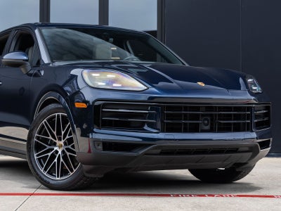 2024 Porsche Cayenne AWD