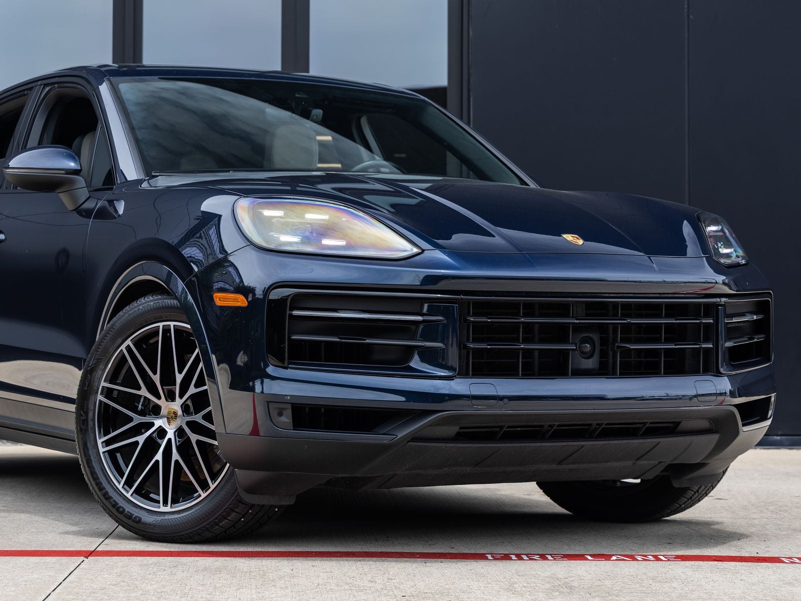 2024 Porsche Cayenne AWD