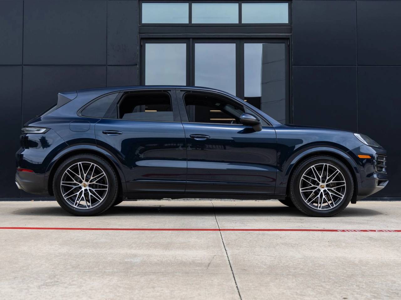 2024 Porsche Cayenne AWD