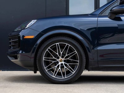 2024 Porsche Cayenne AWD