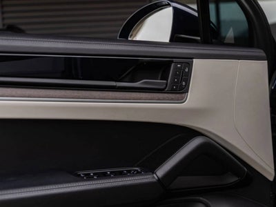 2024 Porsche Cayenne AWD