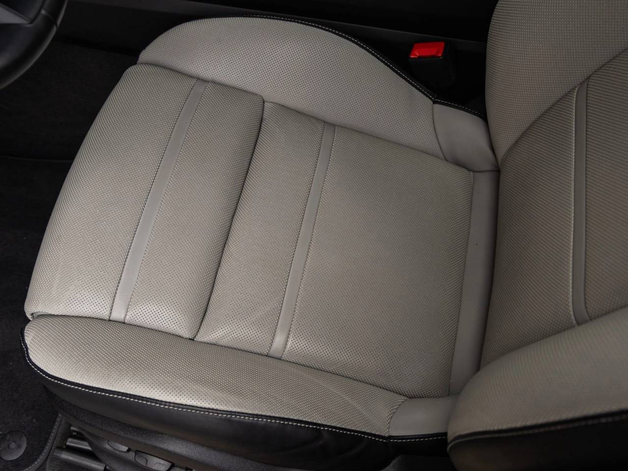 2024 Porsche Cayenne AWD
