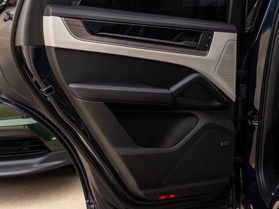 2024 Porsche Cayenne AWD