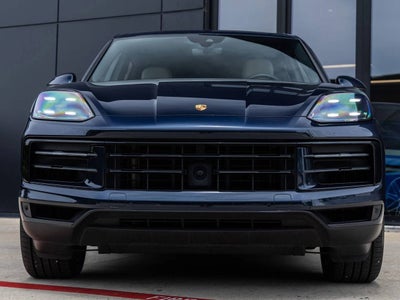 2024 Porsche Cayenne AWD
