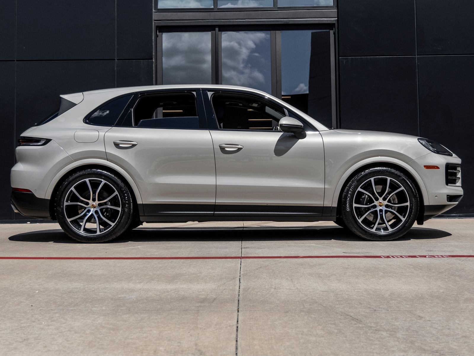 2024 Porsche Cayenne Cayenne