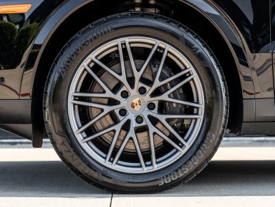 2025 Porsche Cayenne Cayenne