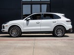 2023 Porsche Cayenne Base