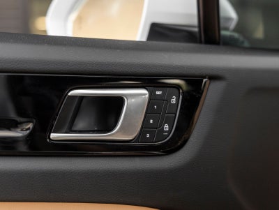 2023 Porsche Cayenne Base