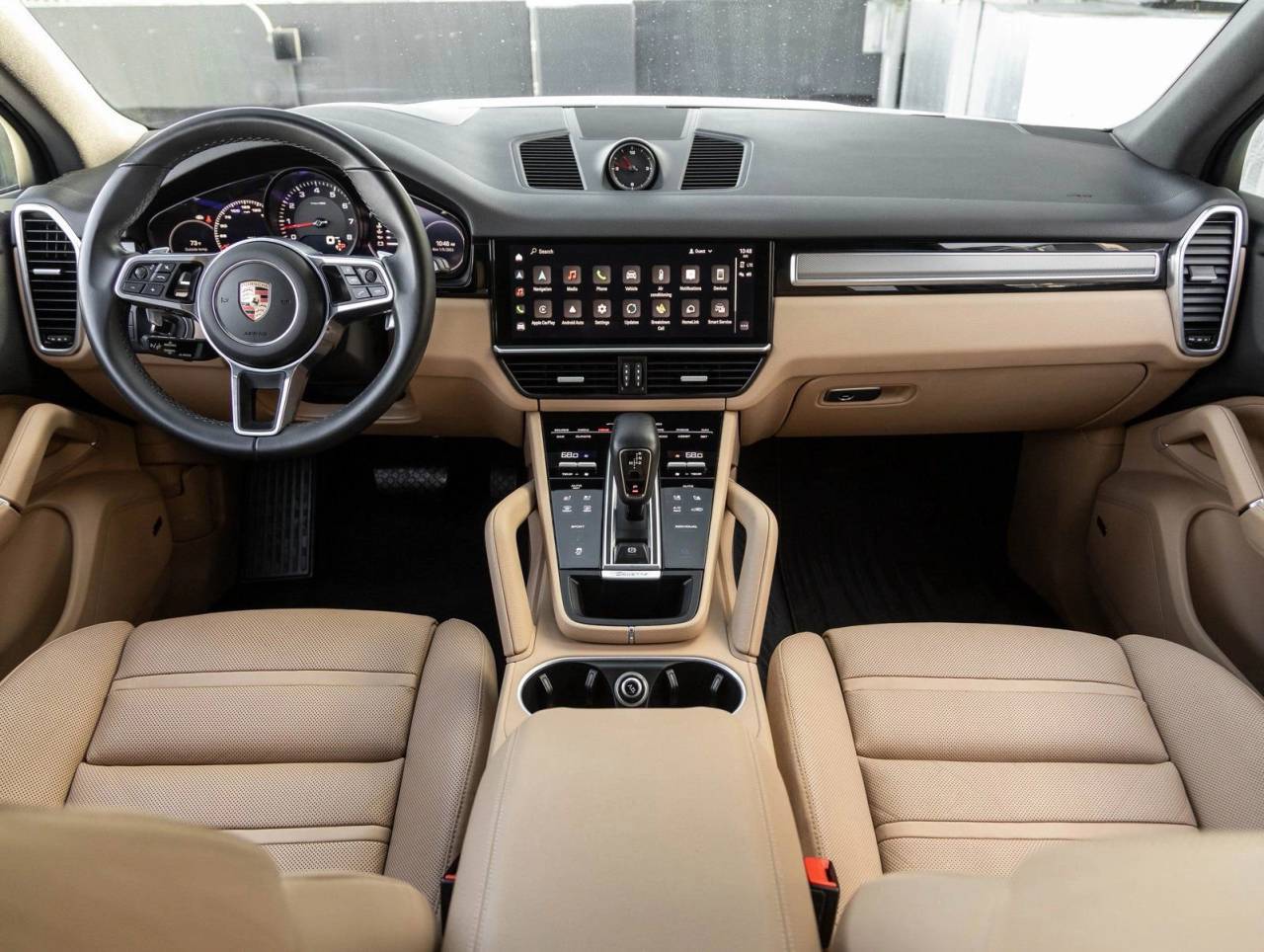 2023 Porsche Cayenne Platinum Edition