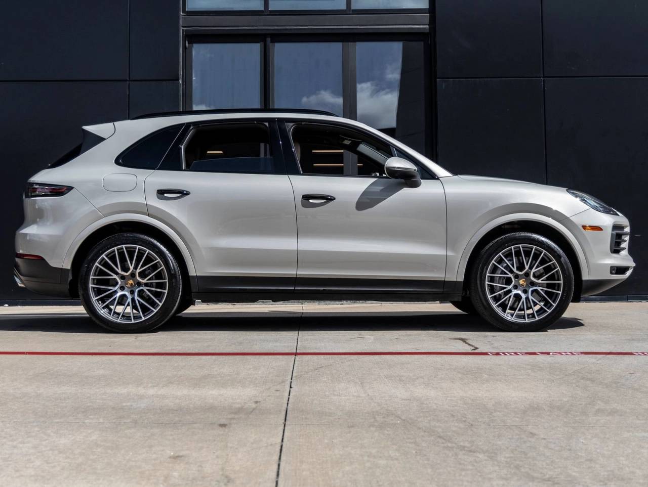 2023 Porsche Cayenne Cayenne