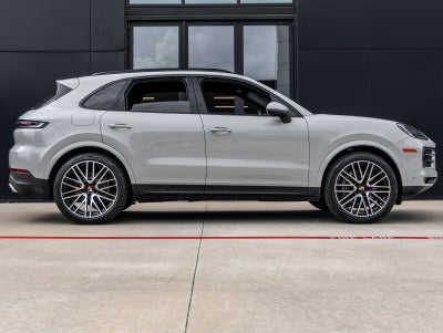 2026 Porsche Cayenne AWD