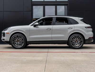 2026 Porsche Cayenne AWD