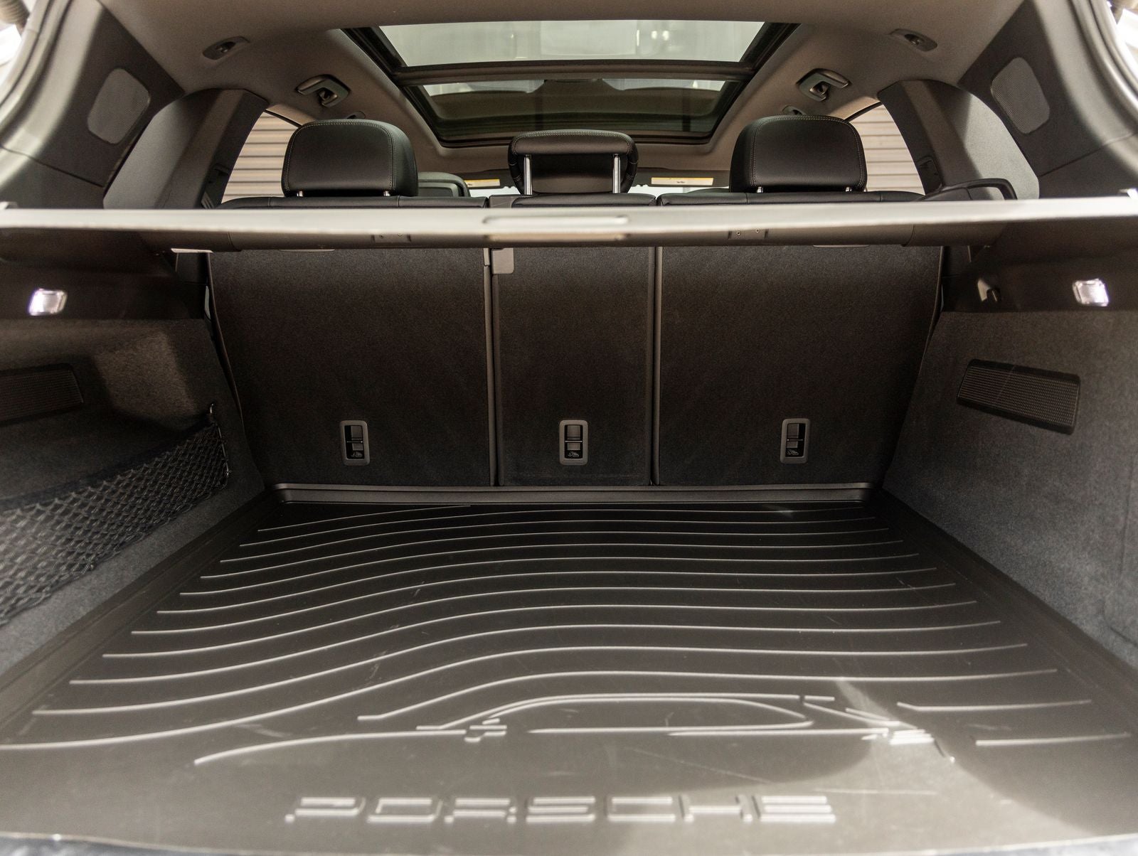 2026 Porsche Cayenne AWD