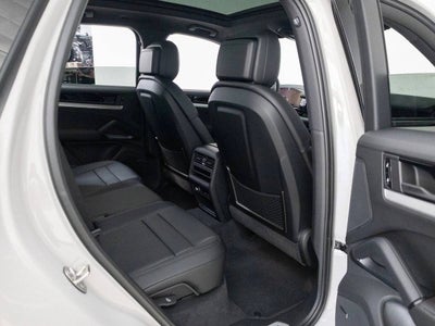 2026 Porsche Cayenne AWD