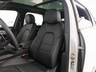 2026 Porsche Cayenne AWD