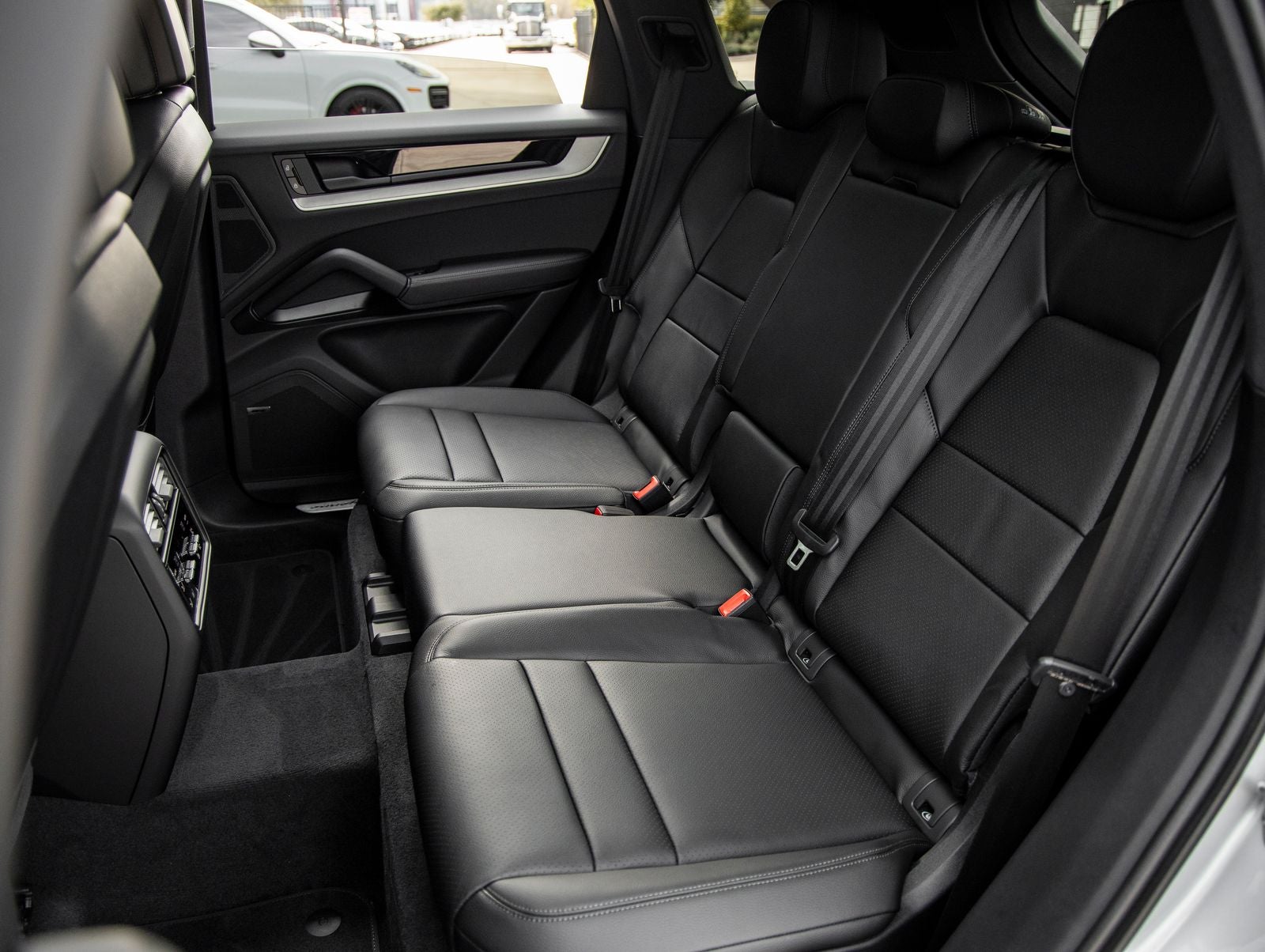2026 Porsche Cayenne AWD