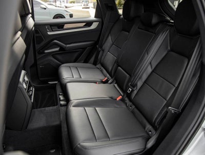2026 Porsche Cayenne AWD