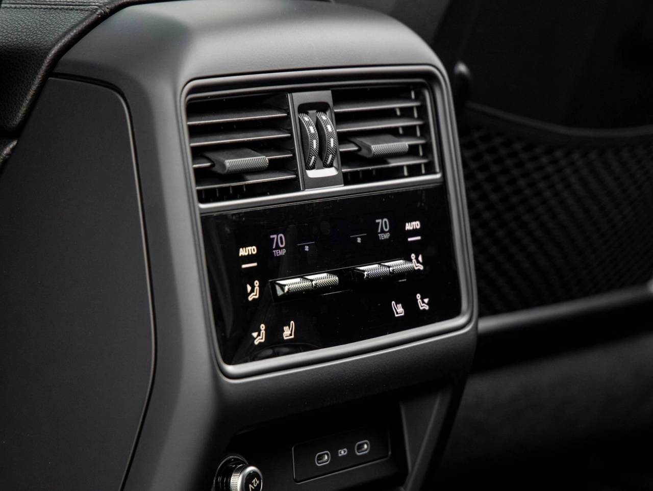 2026 Porsche Cayenne AWD