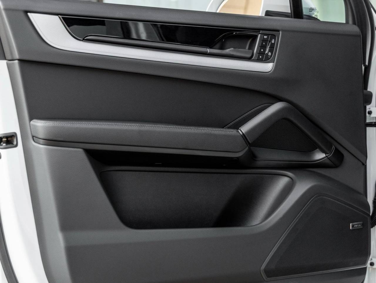 2025 Porsche Cayenne Cayenne