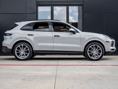2020 Porsche Cayenne Base