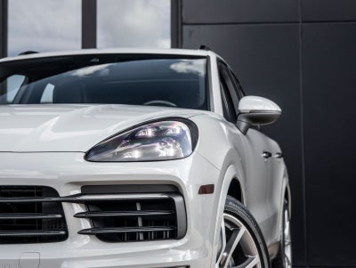 2020 Porsche Cayenne Base