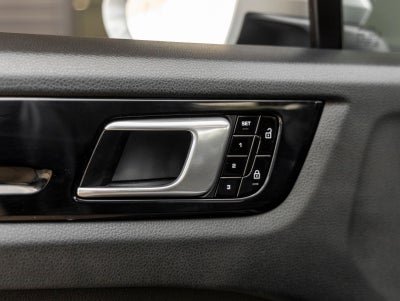2020 Porsche Cayenne Base