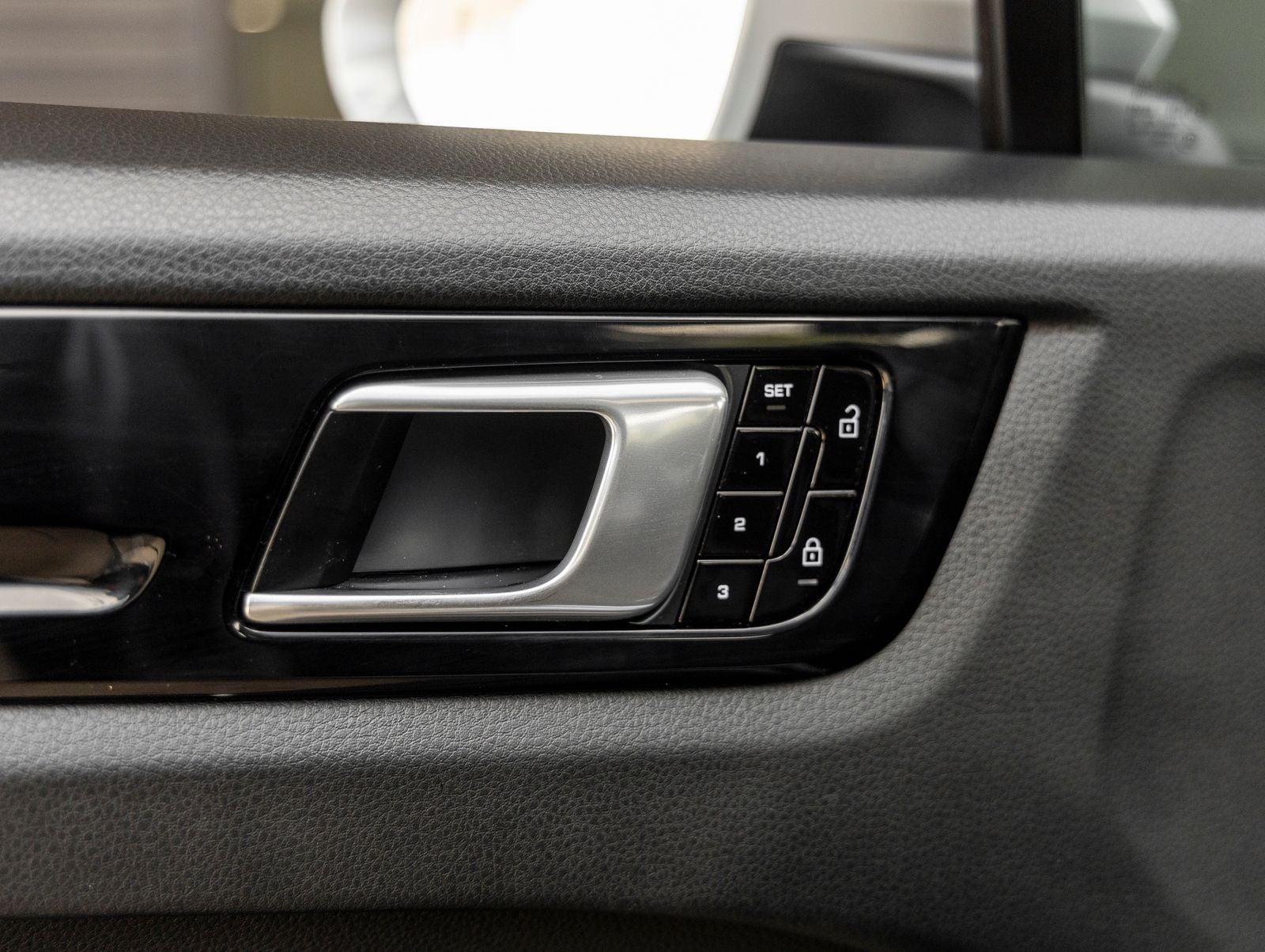 2020 Porsche Cayenne Base