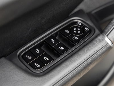 2020 Porsche Cayenne Base