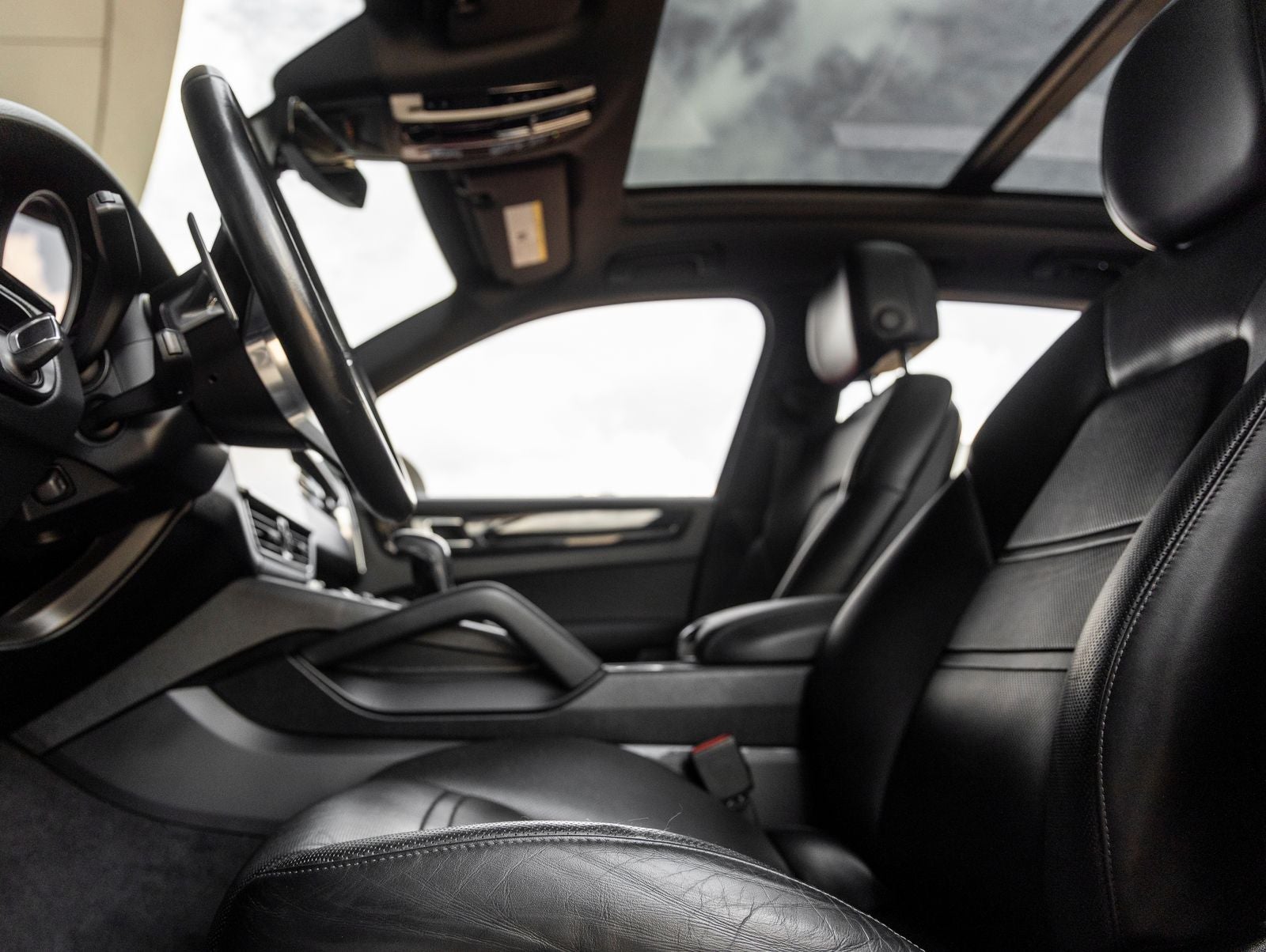 2020 Porsche Cayenne Base