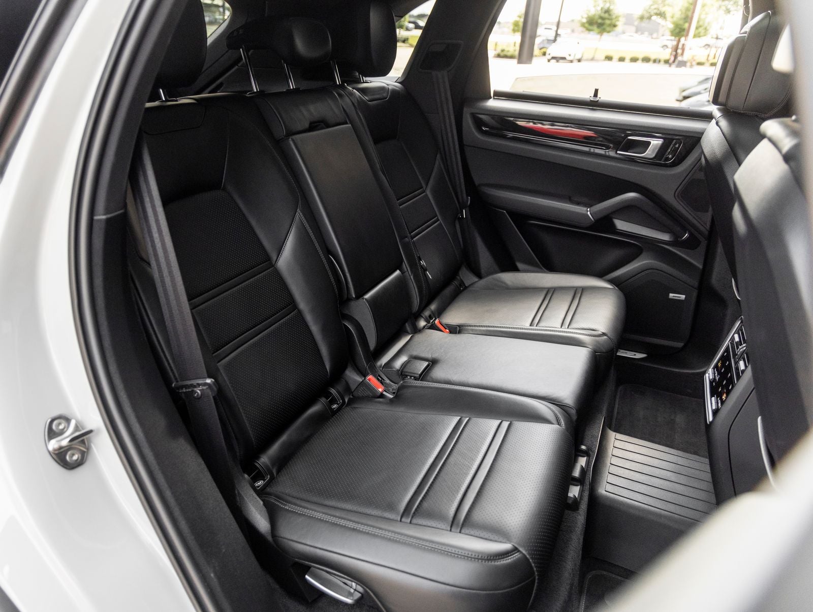 2020 Porsche Cayenne Base